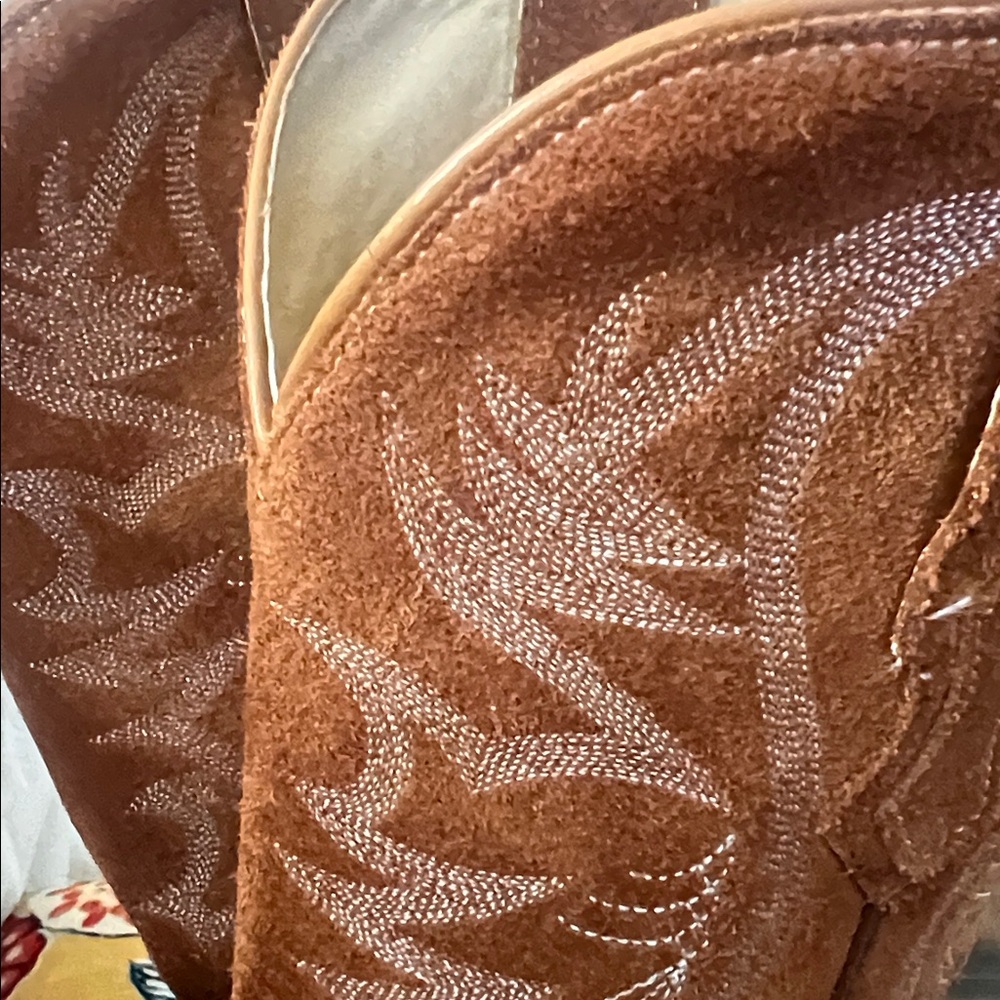 Brown Western Cowboy Boots - Picture 8 of 12